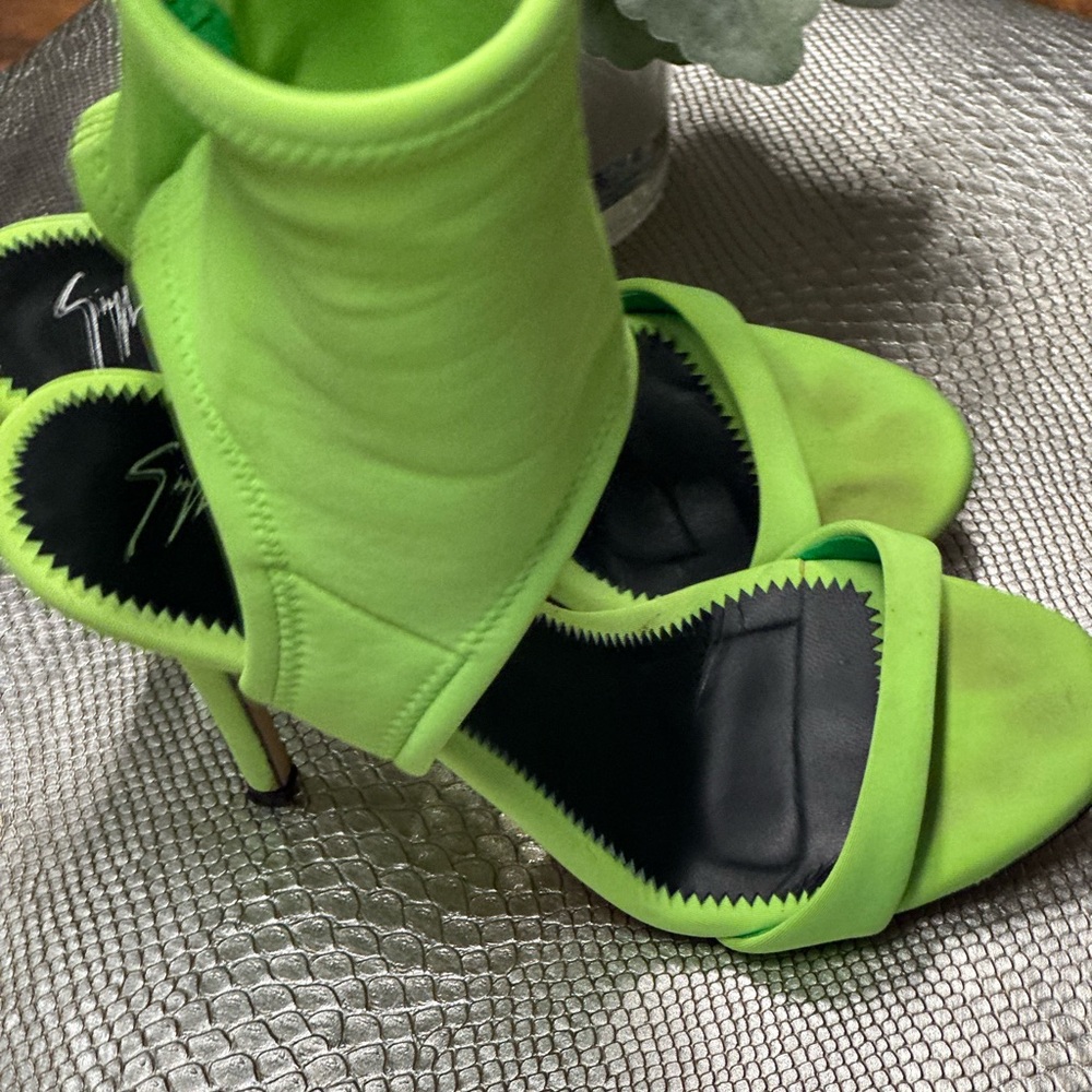 Giuseppe Zanotti Heels - Picture 7 of 8